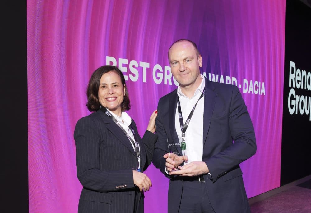 JCB Group Wins Dacia Best Group Award at Renault and Dacia Awards