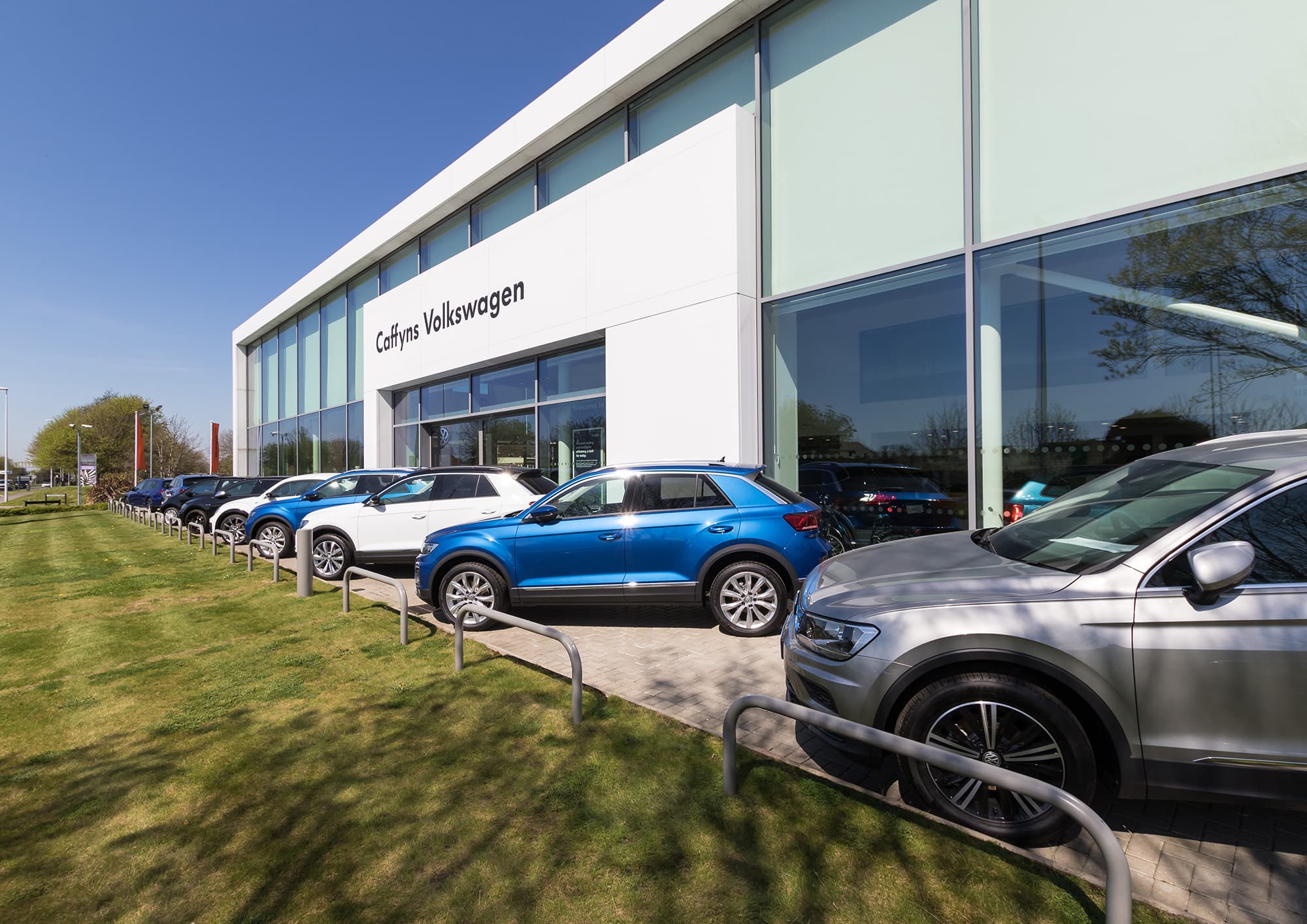 Why Did Caffyns Record a £1.72m Pre‑Tax Loss Amid Falling New Car Sales?