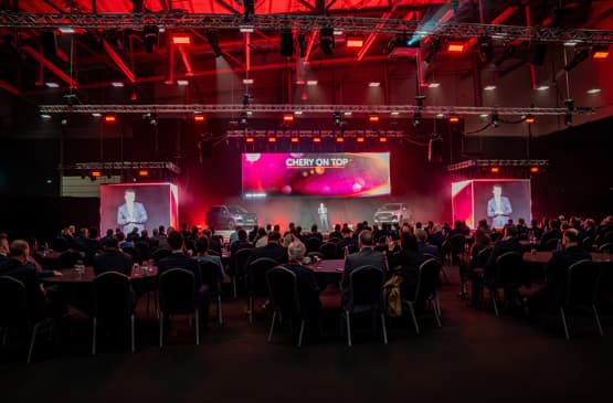 Chery UK Celebrates Strong Start: Growth and Retailer Awards at First Conference