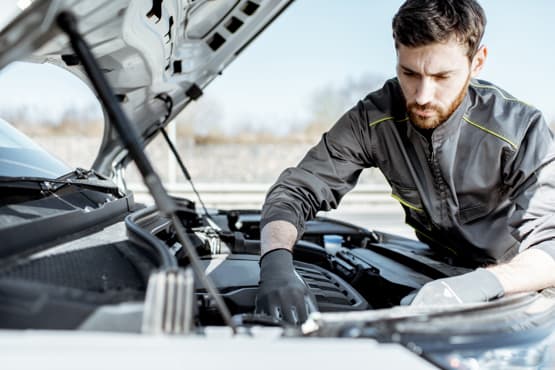 Why are Chinese Car Brands Driving UK Garage Network Growth?