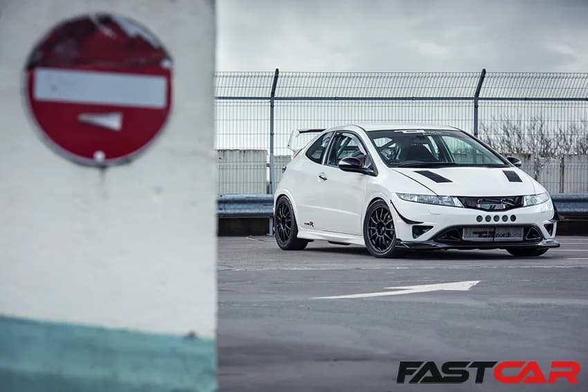 Honda Civic Type R FN2 Tuning Guide: How to Boost Performance & Style