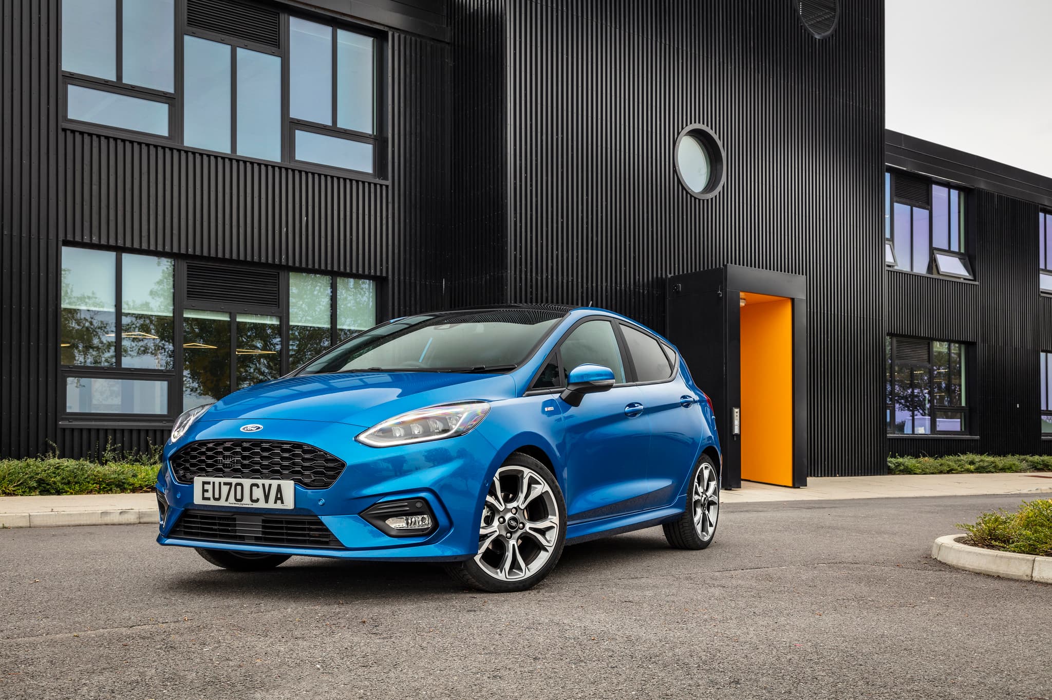 Why Are Discontinued Fords Flying Off Used Car Lots? Autotrader Market Report