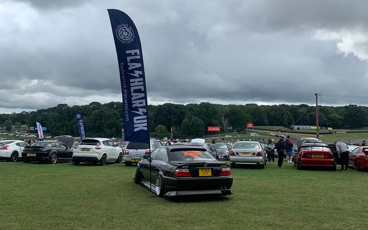 FlashCars UK: What Makes This Car Club So Popular?