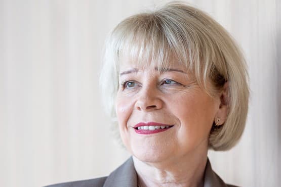 What Does Former Peugeot CEO Linda Jackson Bring to Hendy Group’s Board?