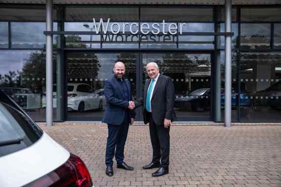 Why Lookers Invested £2 Million in Its Worcester Mercedes‑Benz Showroom