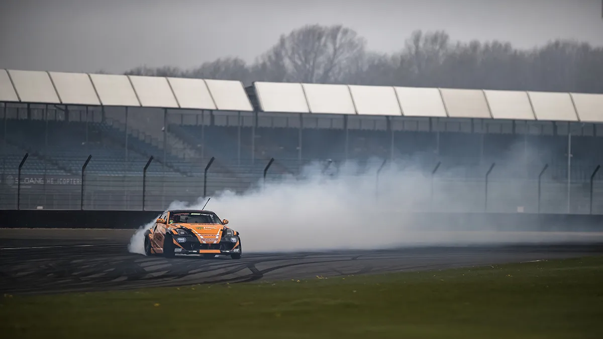 Interview With Drifter Ian Phillips: Nissan 350Z, Dream V8s & Drift Kings