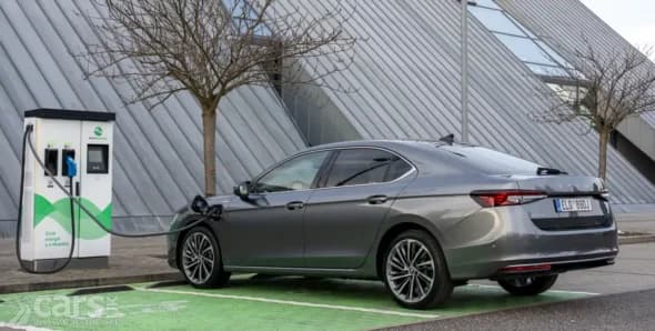 Is the new Skoda Superb iV the UK's best plug-in hybrid family car?