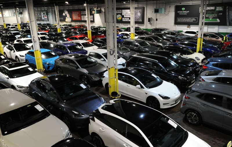 Why Are Over 40% of UK Motorists Unlikely to Switch to an EV?