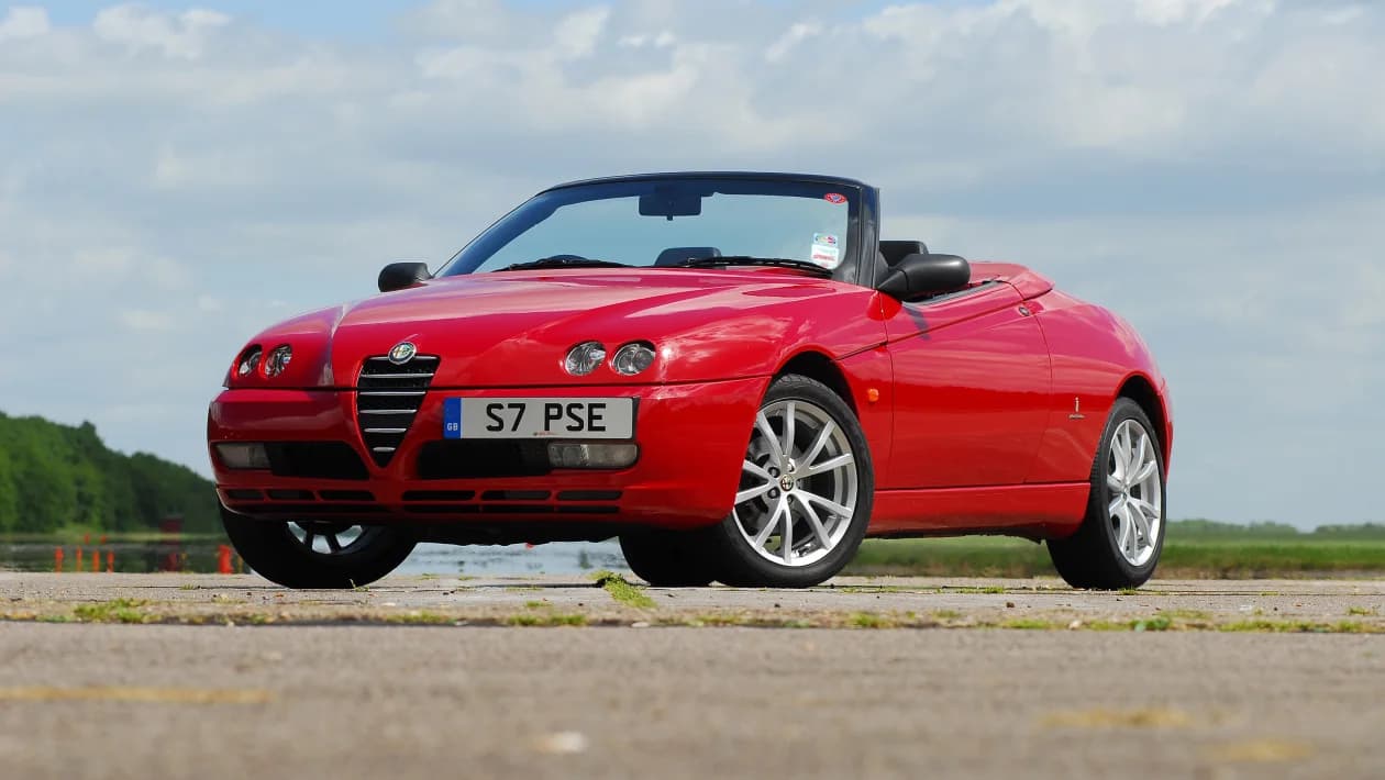 Is a Used Alfa Romeo Spider (1996‑2005) the Best Fun‑in‑the‑Sun Deal?