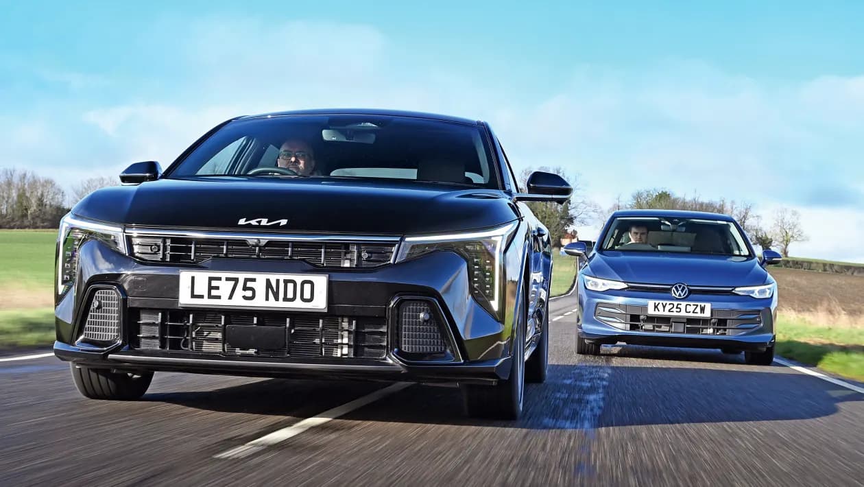 Volkswagen Golf vs Kia K4: Which Family Hatchback Offers Better Value in 2024?