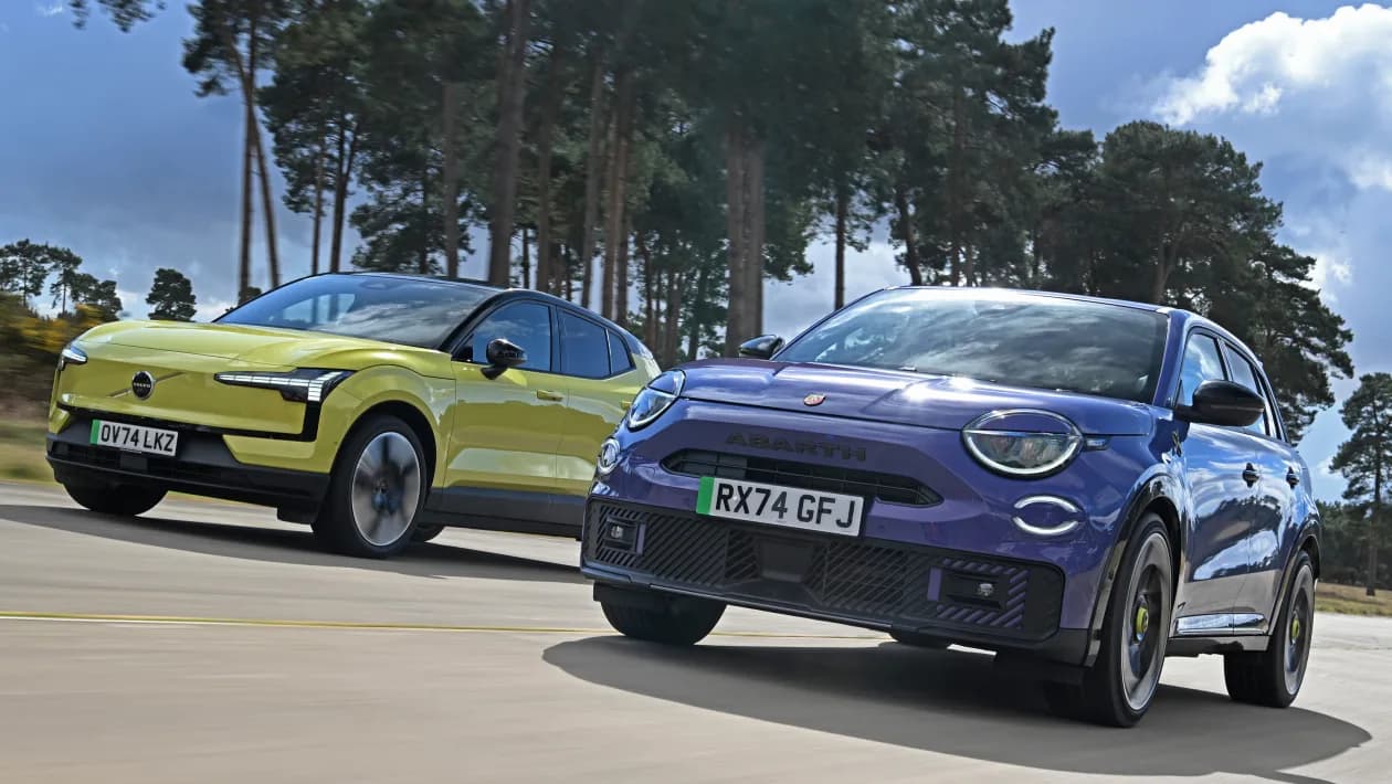 Volvo EX30 vs Abarth 600e: Which Compact Electric SUV Is Best For You?